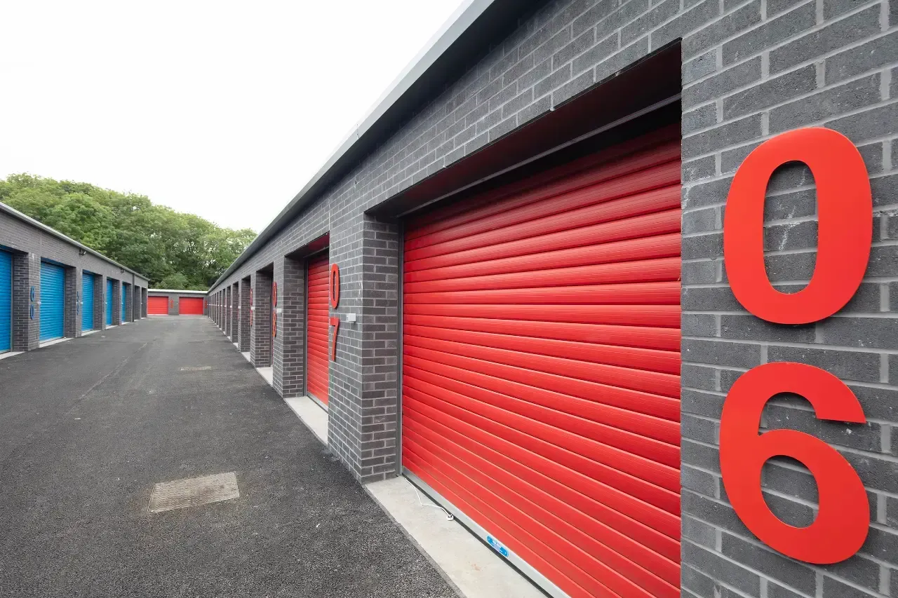 Lincoln self storage photo 40