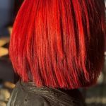 cliente del salone con capelli rossi