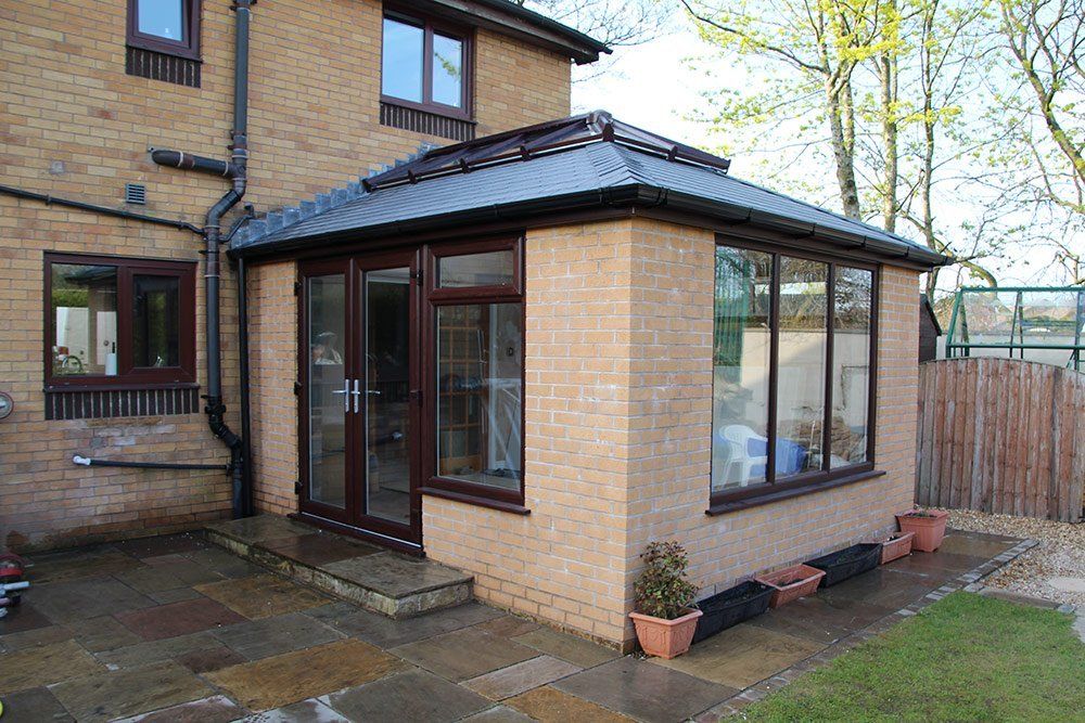 Part tiled with glass roof lantern