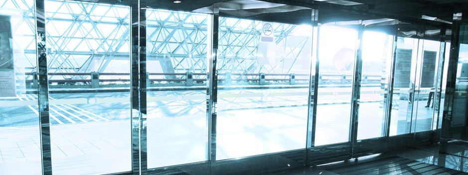 Automatic door service and maintenance