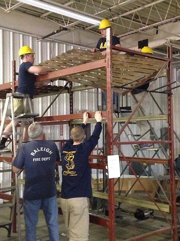 College Volunteers 10