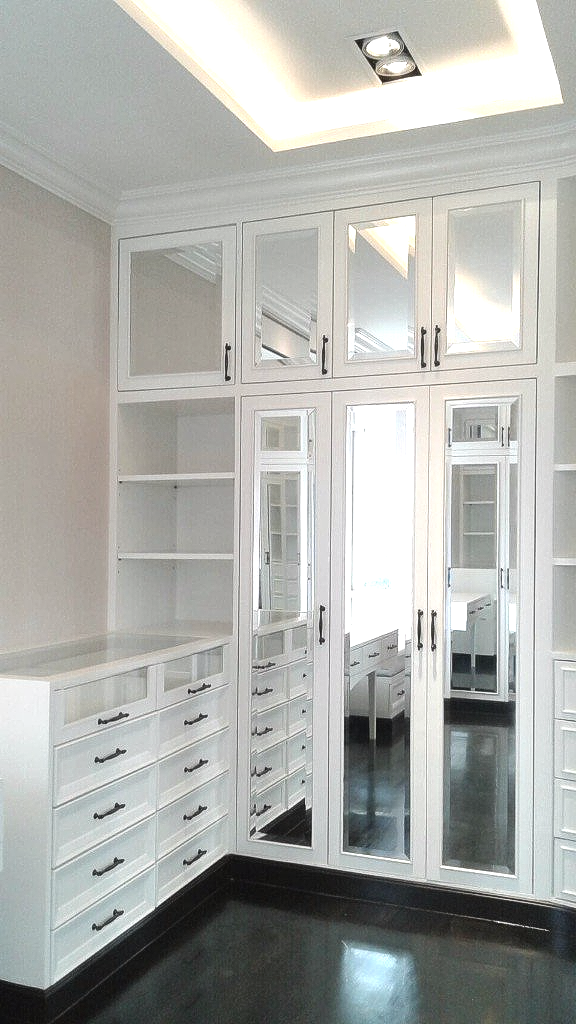 Walk in closet design & Construction