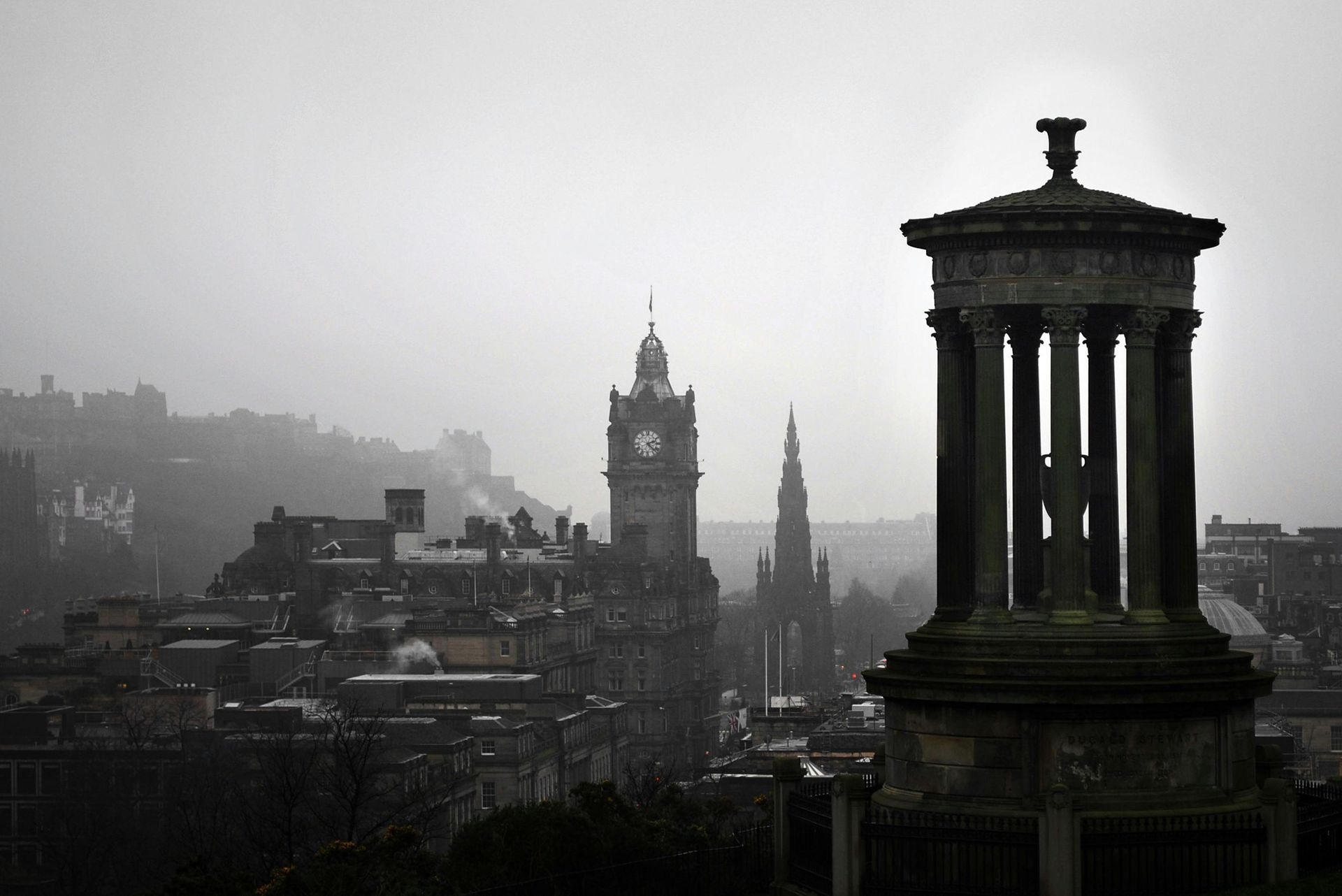 Edinburgh city skyline