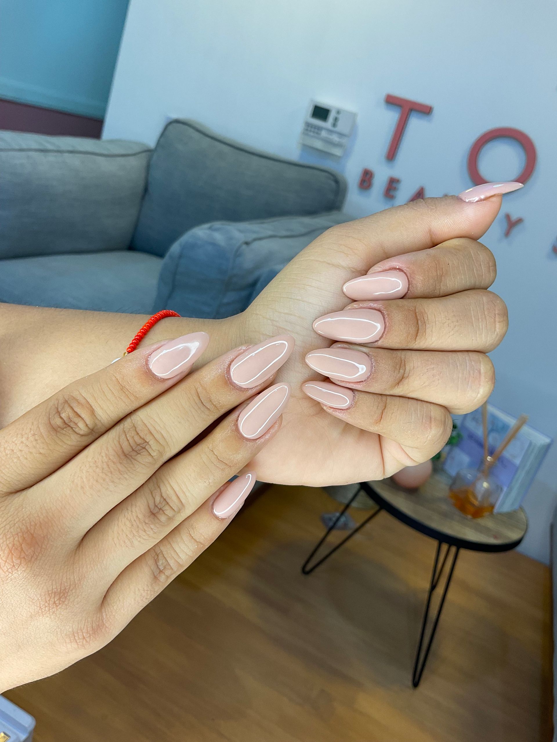 uñas gel nude