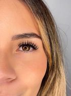 Extensiones de Pestañas Híbridas
