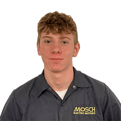 A young man wearing a shirt that says mosch electric motors