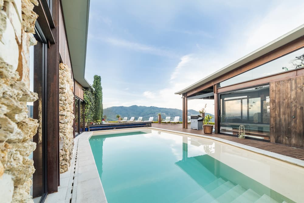 Modern Swimming Pool with Mountain View