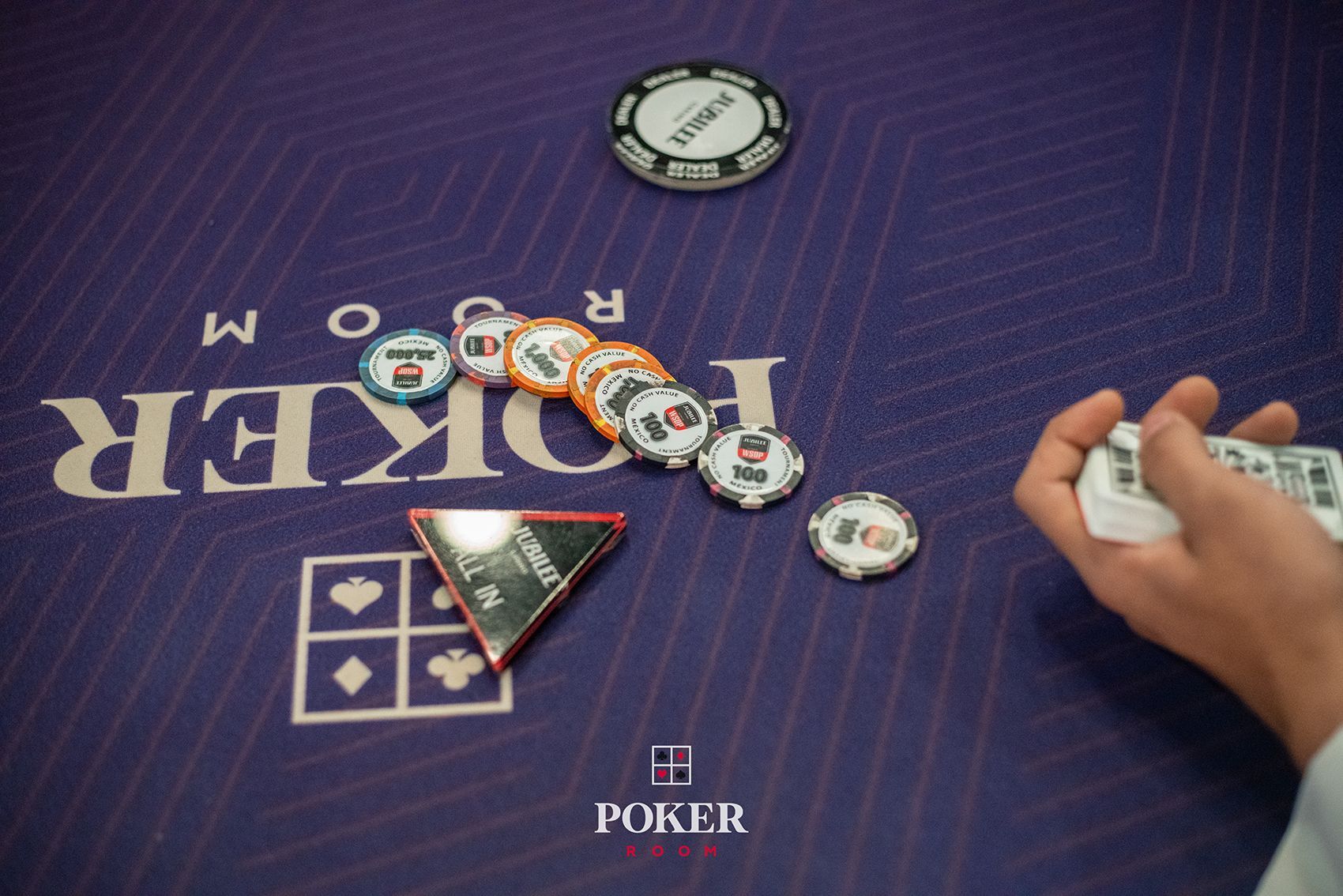 Visita nuestra área de mesas de juego en vivo