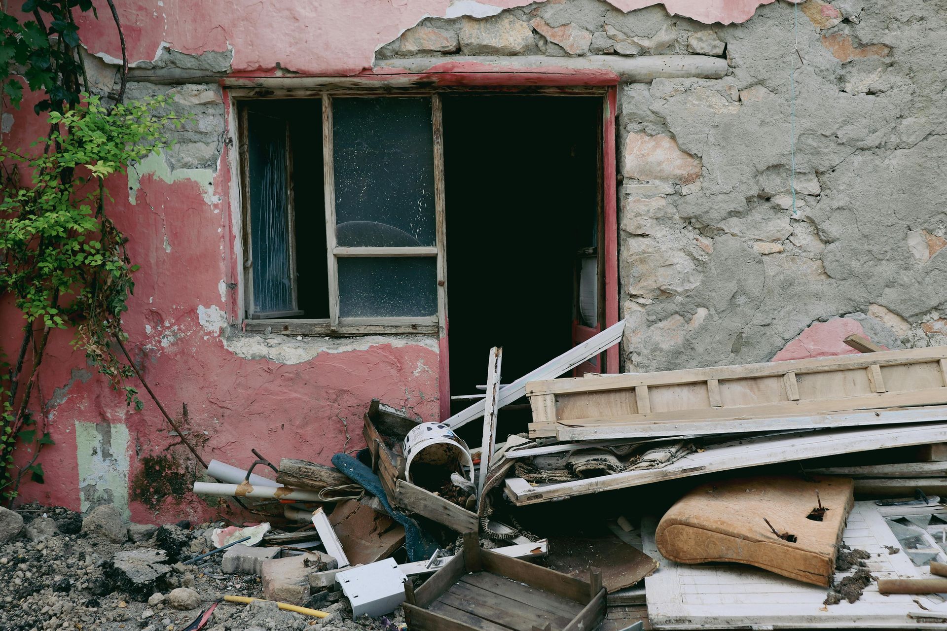 Hoarder House cleanout services