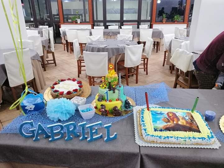 Festa di compleanno organizzata in un ristorante