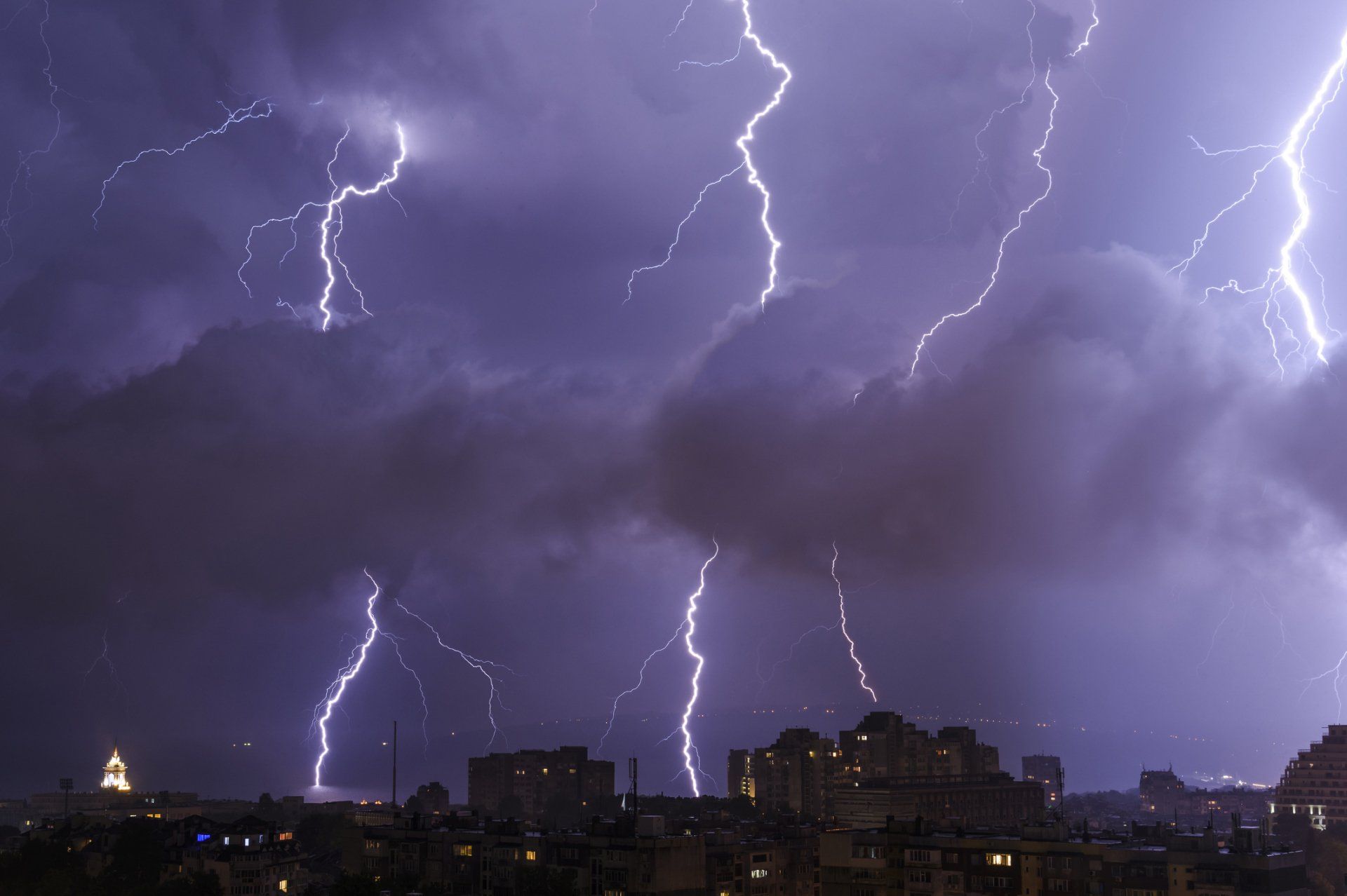 Thunderstorm by Night Over — Grand Rapids, MI — Michigan Lightning Protection