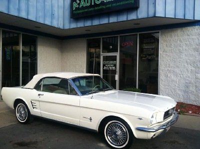 White mid range car — Ann Arbor, MI — A2 Auto Image