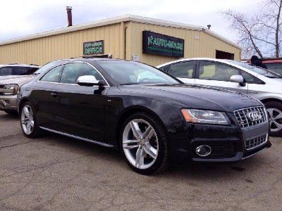Car with black color — Ann Arbor, MI — A2 Auto Image