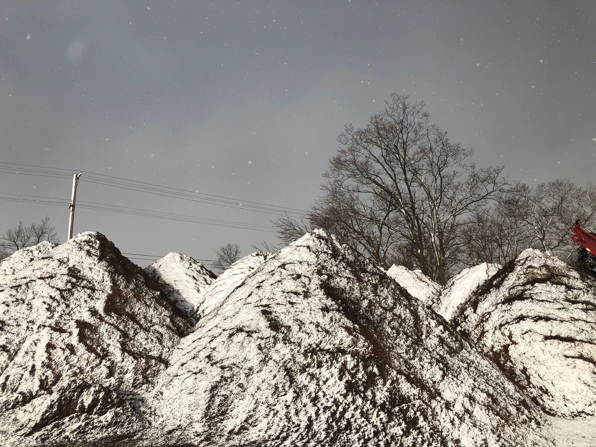 Mulch, Soil, and Stone Dayton, OH AAA Tree & Landscaping