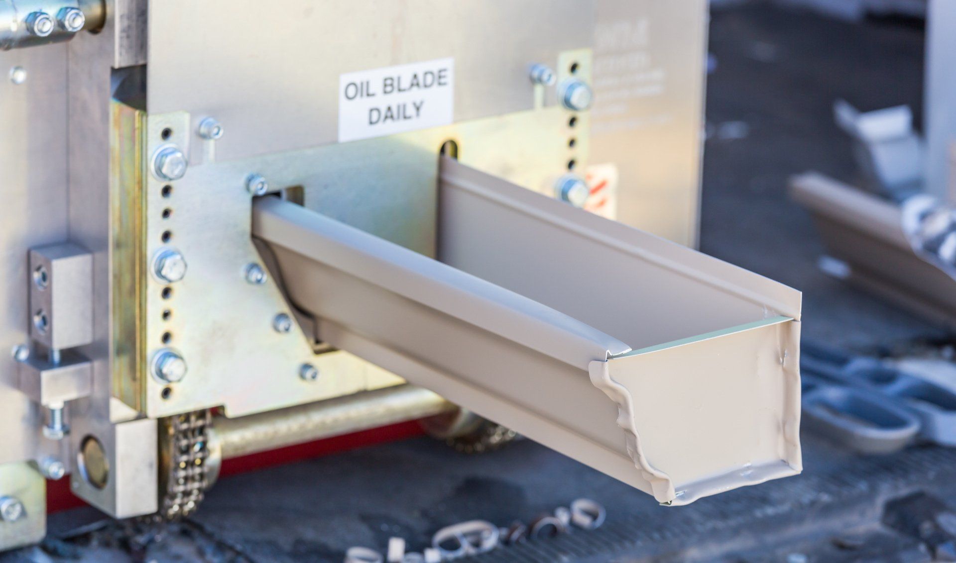 5 and 6 inch gutter machine