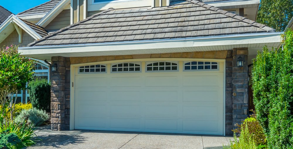 Garage door repair in Campton Hills, IL