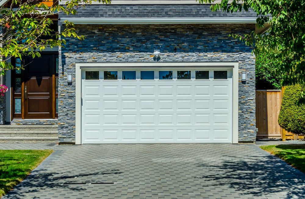 standard garage door