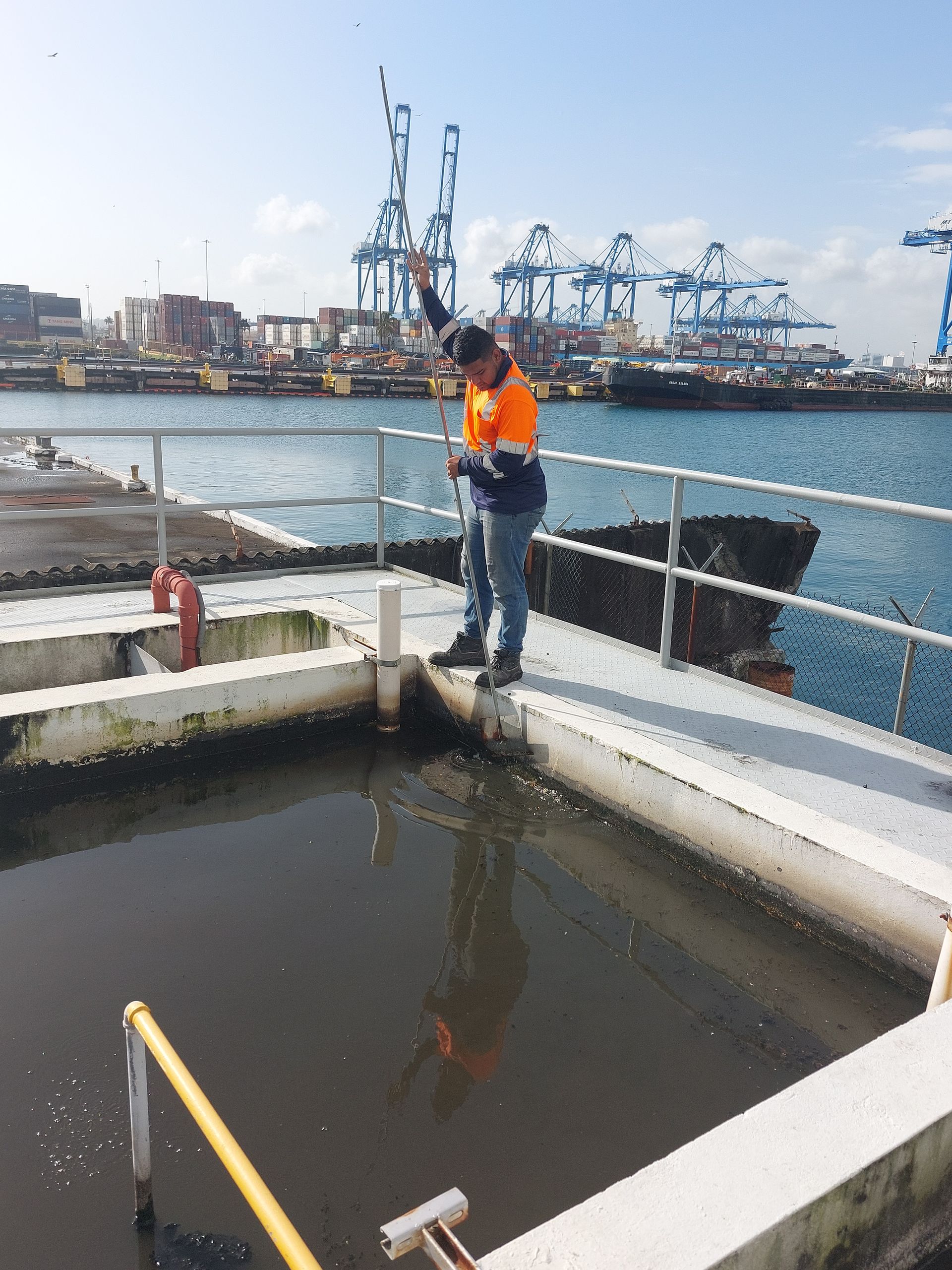 Limpieza de sistemas de alcantarillados 
