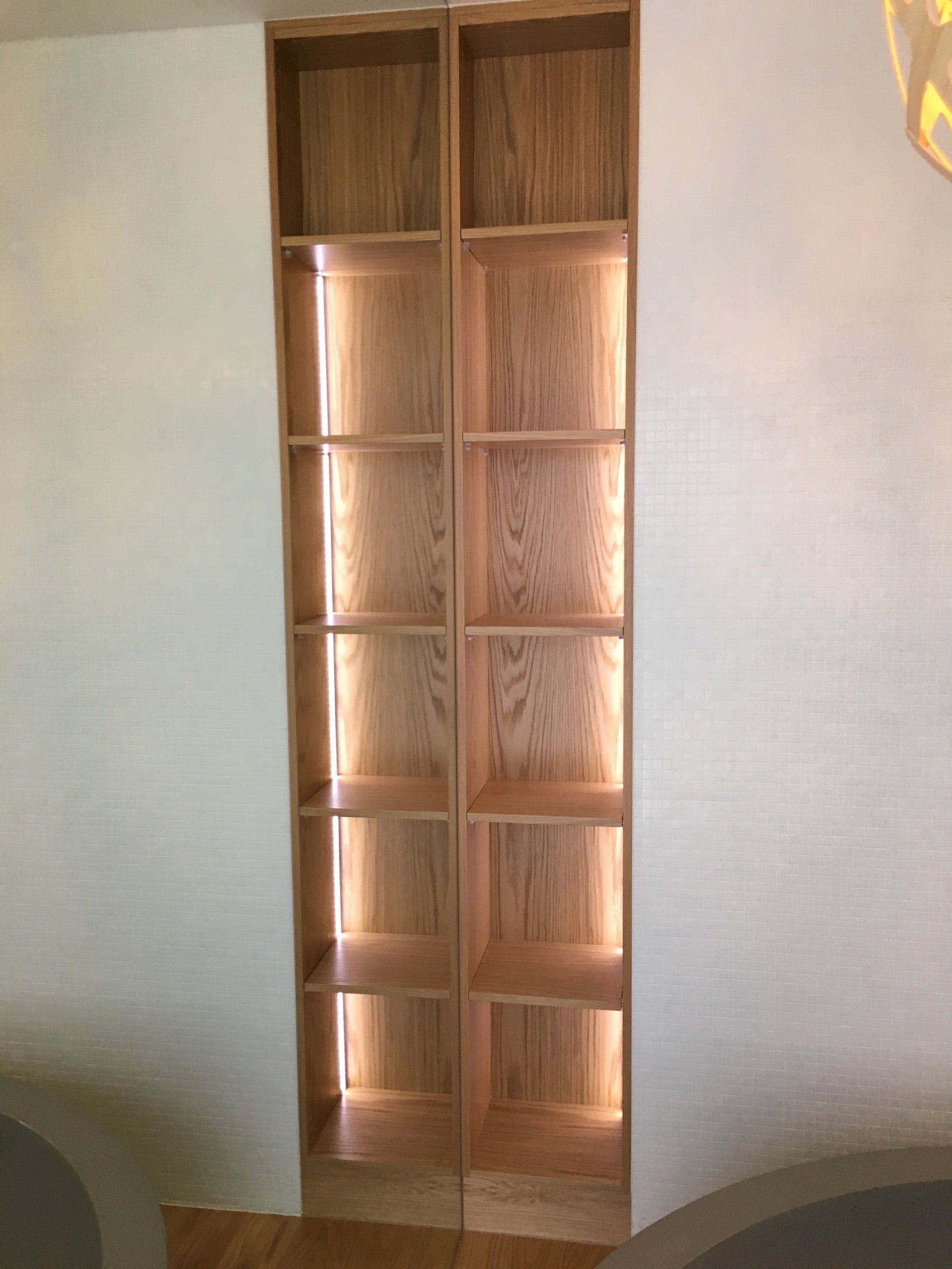 bookshelf