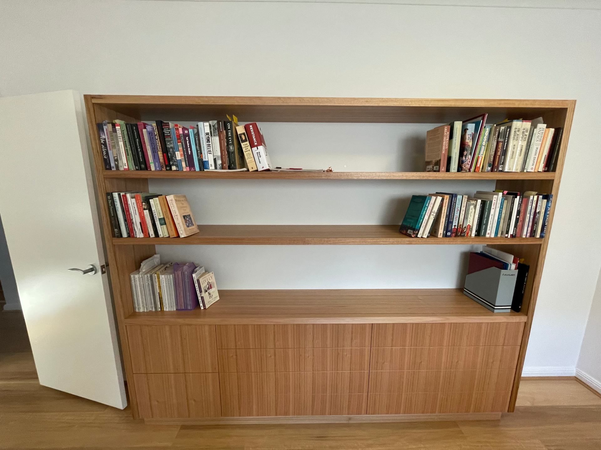 bookshelf