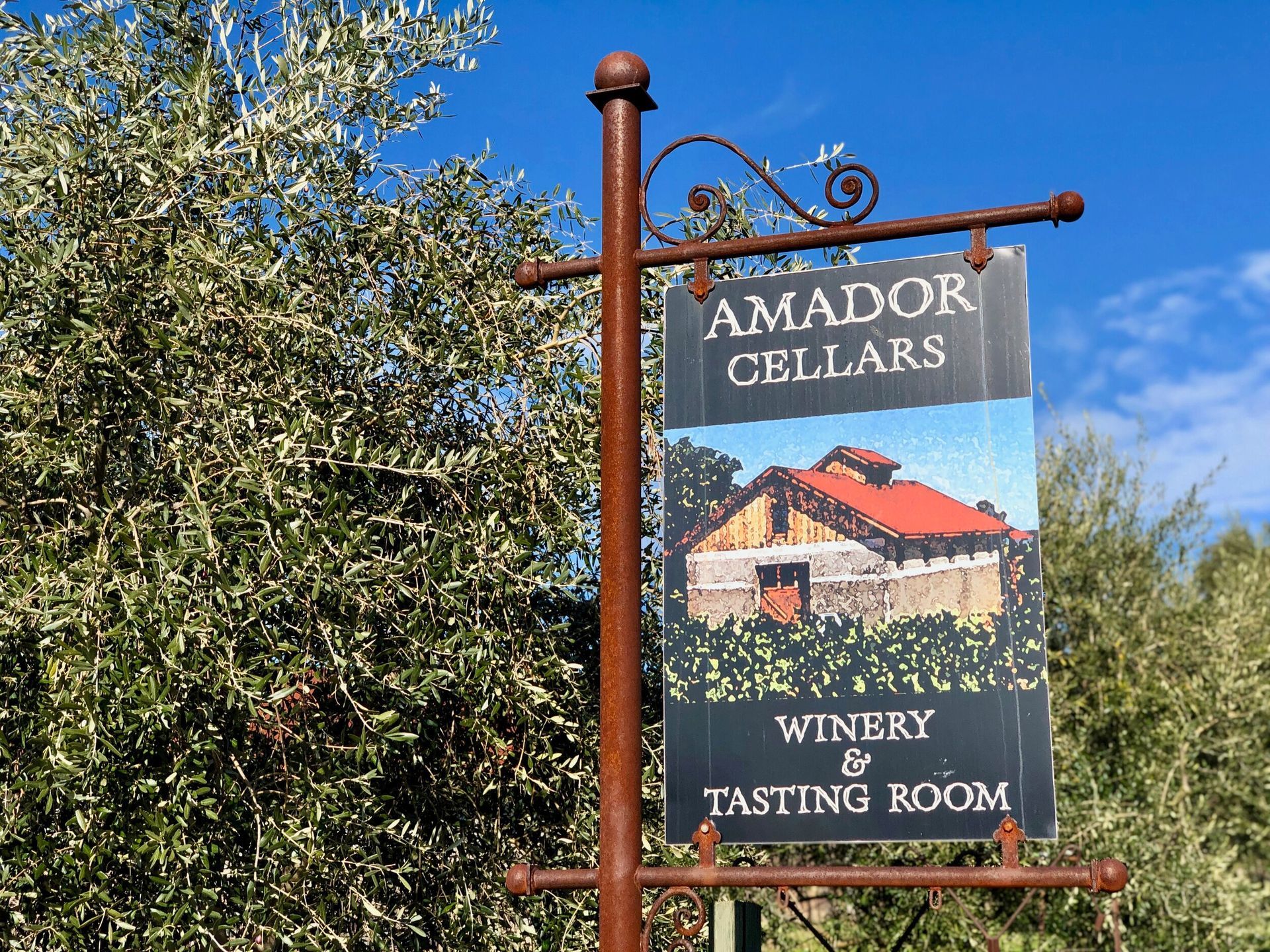 Amador Cellars winery sign