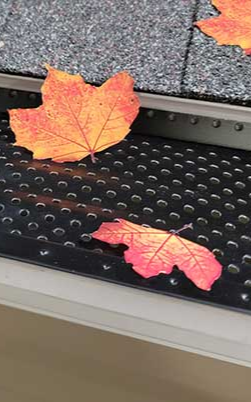 Seamless Gutter Network repair man testing the new installed gutter