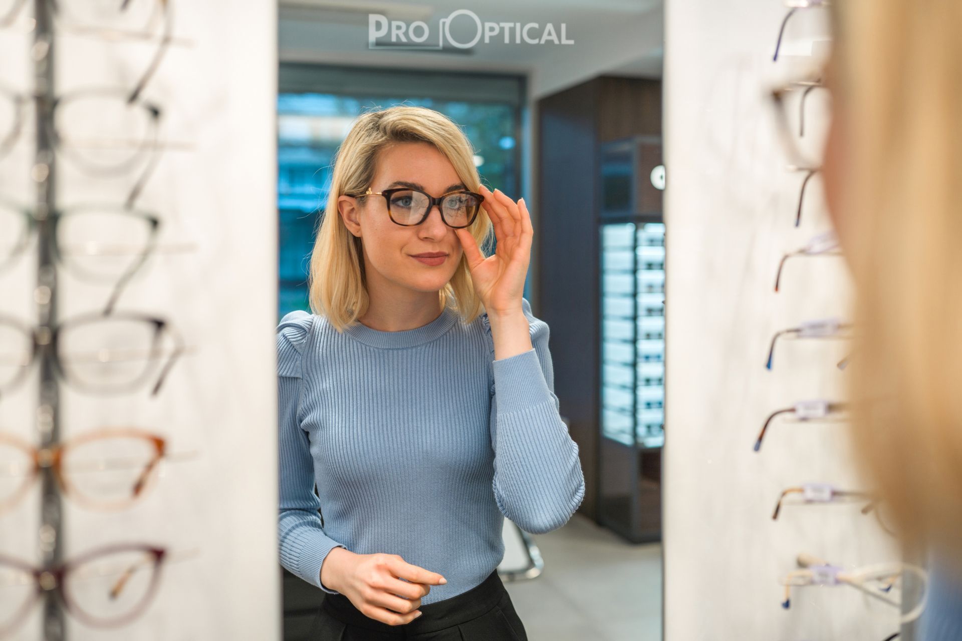 Experience the Speed and Quality of Pro Optical's Same Day Eyeglasses in the Upper Valley