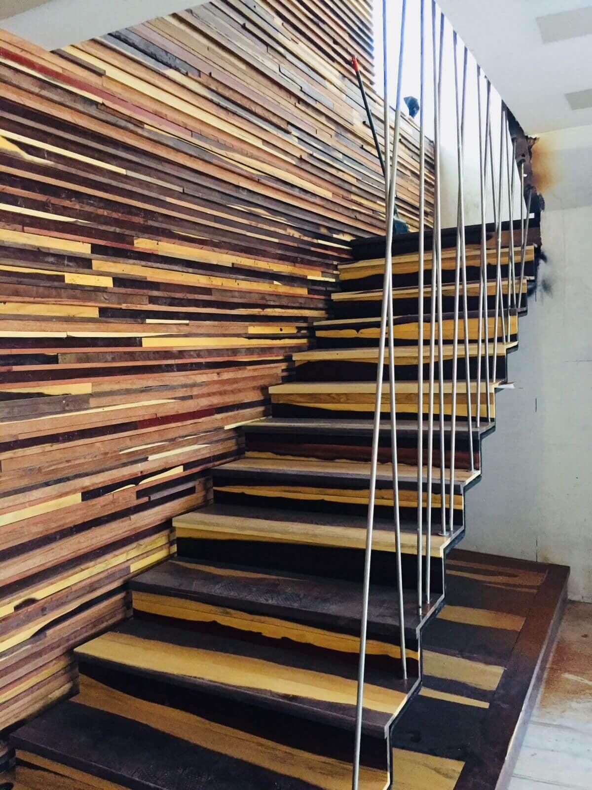 GAVAL PISOS – Escaleras de Madera