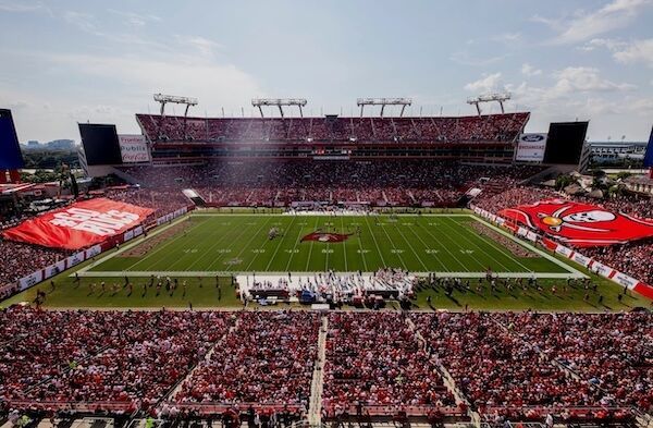 Private Sprinter limo from Orlando to Raymond James Stadium & Amalie Arena