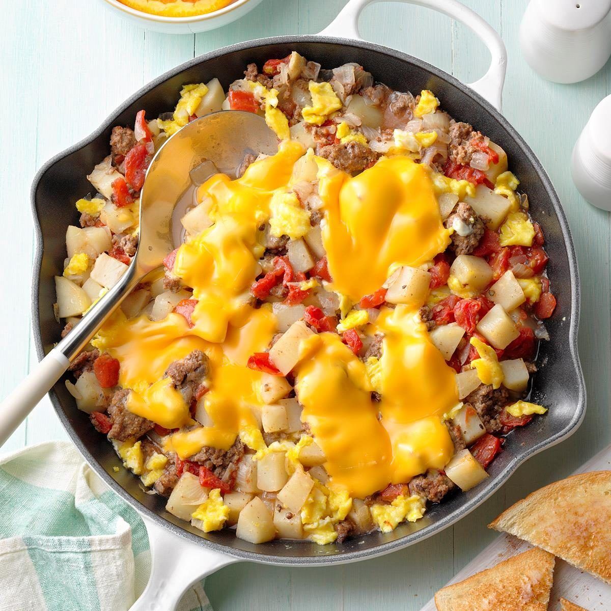 Meat and Potatoes Breakfast Mix Up