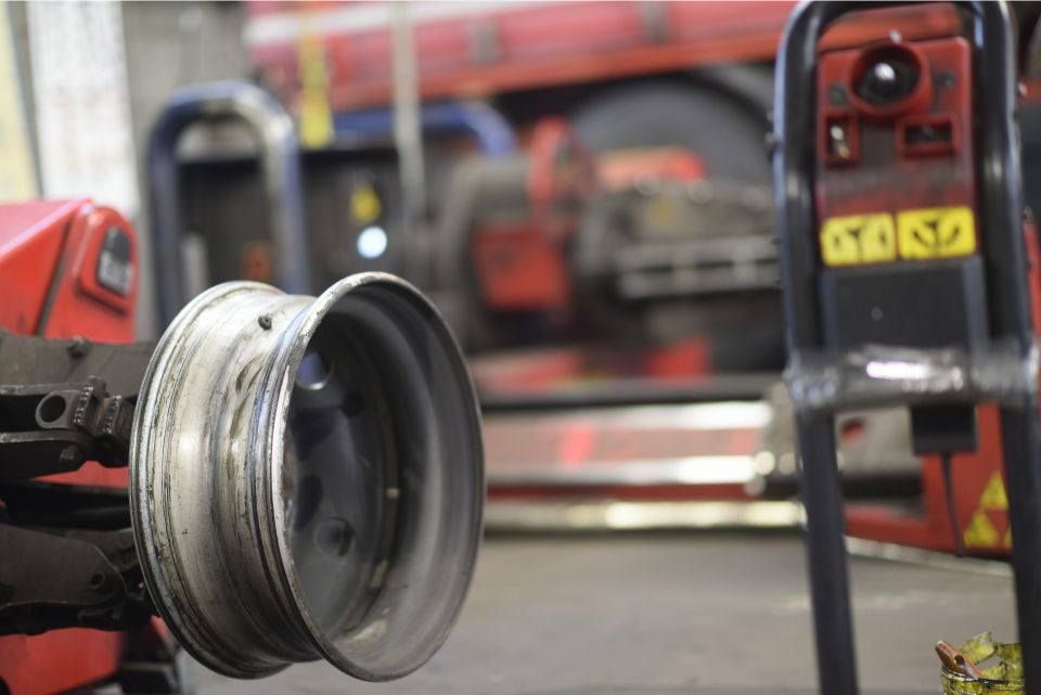 gommauto ambrosiana - замена шин