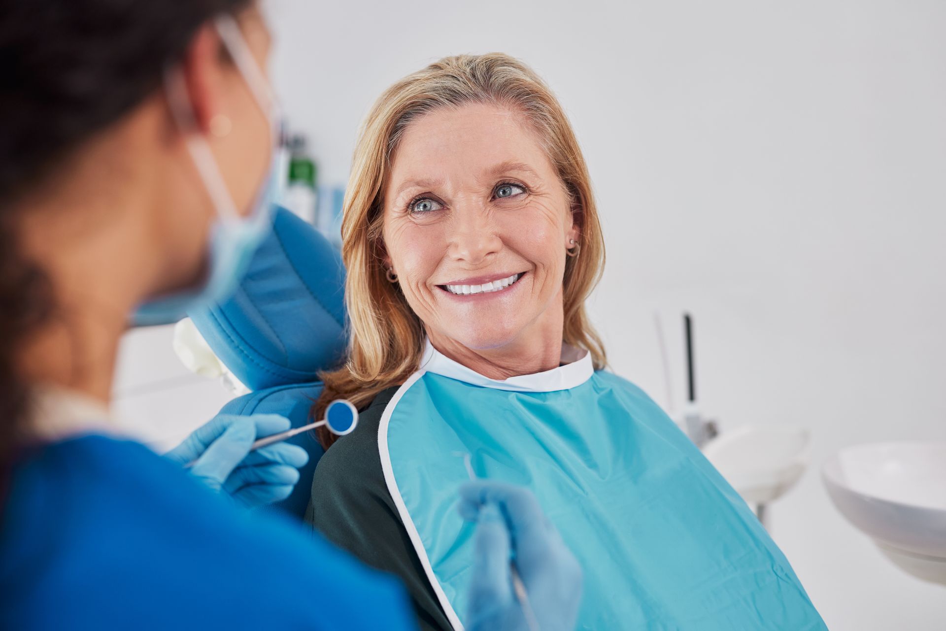 Dental Implants vs. Dentures in Baton Rouge, LA Dental Implants vs. Dentures in Baton Rouge, LA