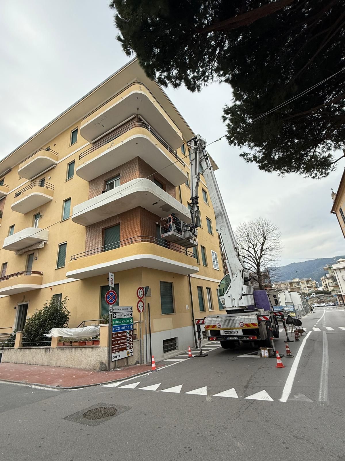 Interventi con pedana in condominio