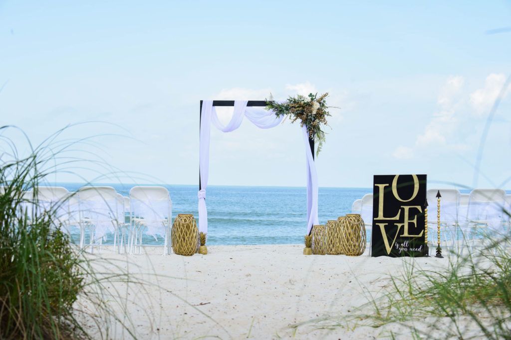 Classic Love Tropical Decor 2