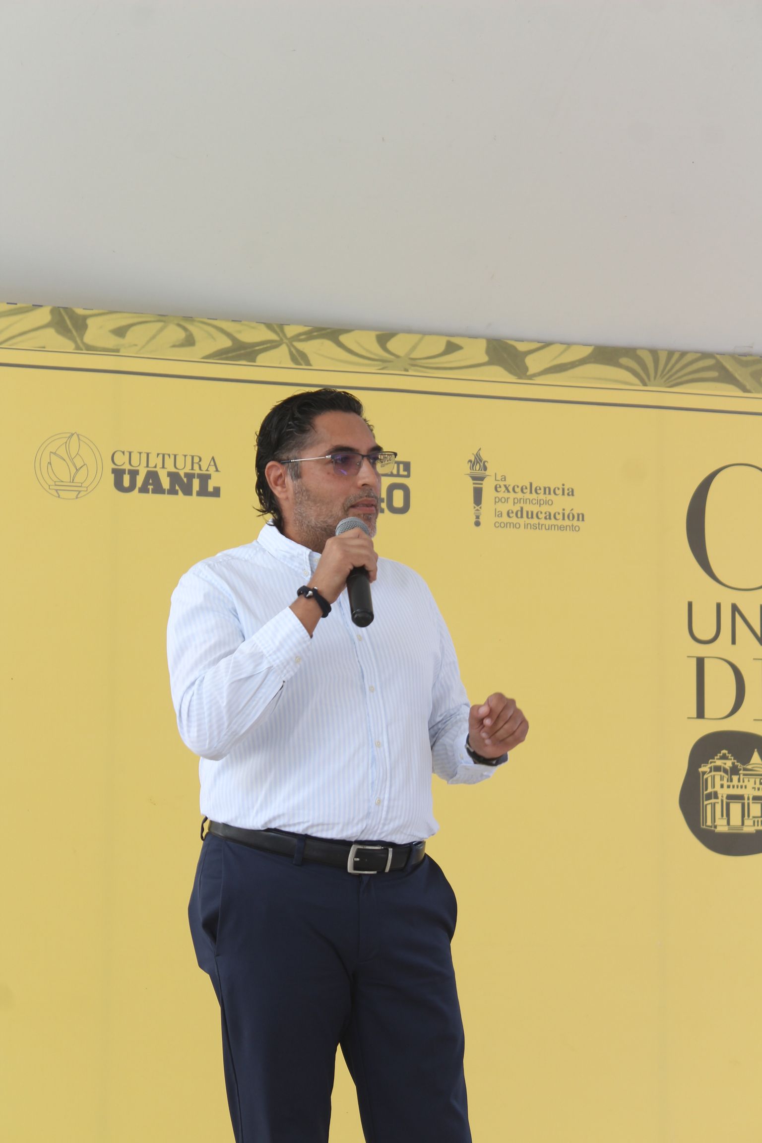 Domina el arte de hablar en público 