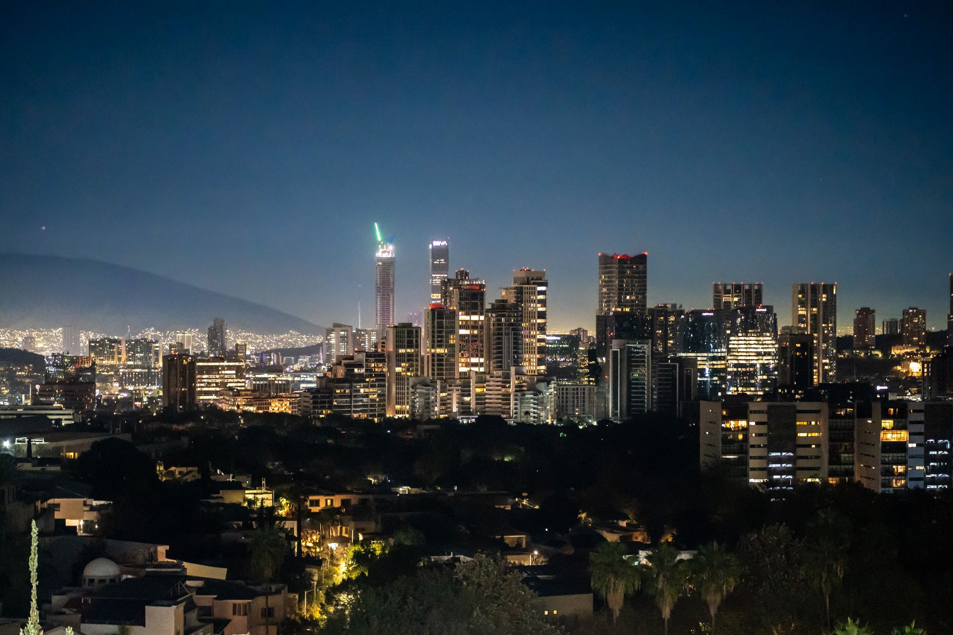 monterrey nuevo leon de noche