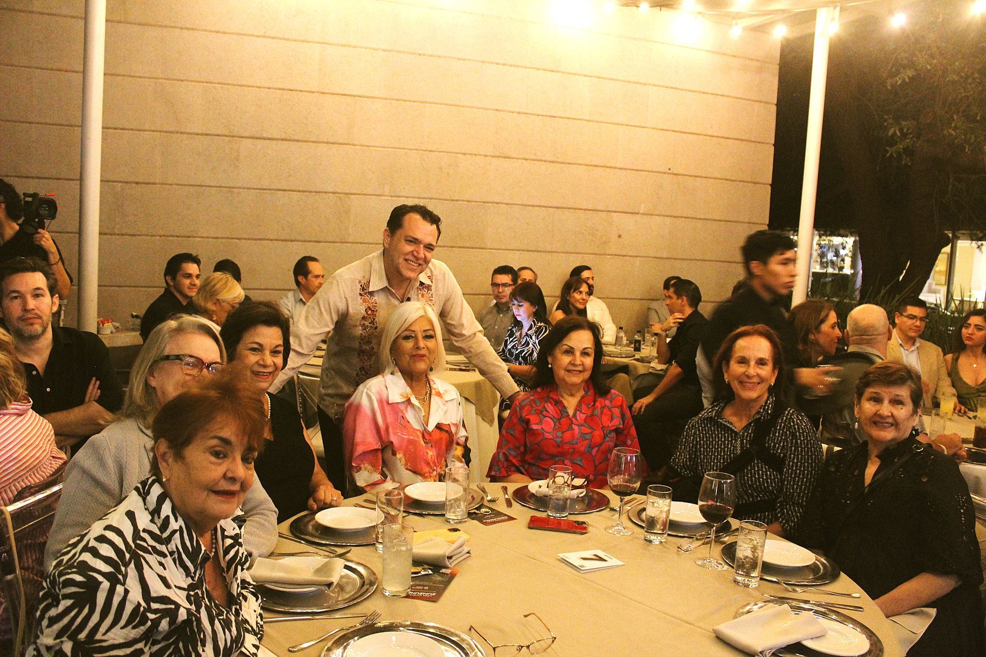 Zunzunegui en Monterrey