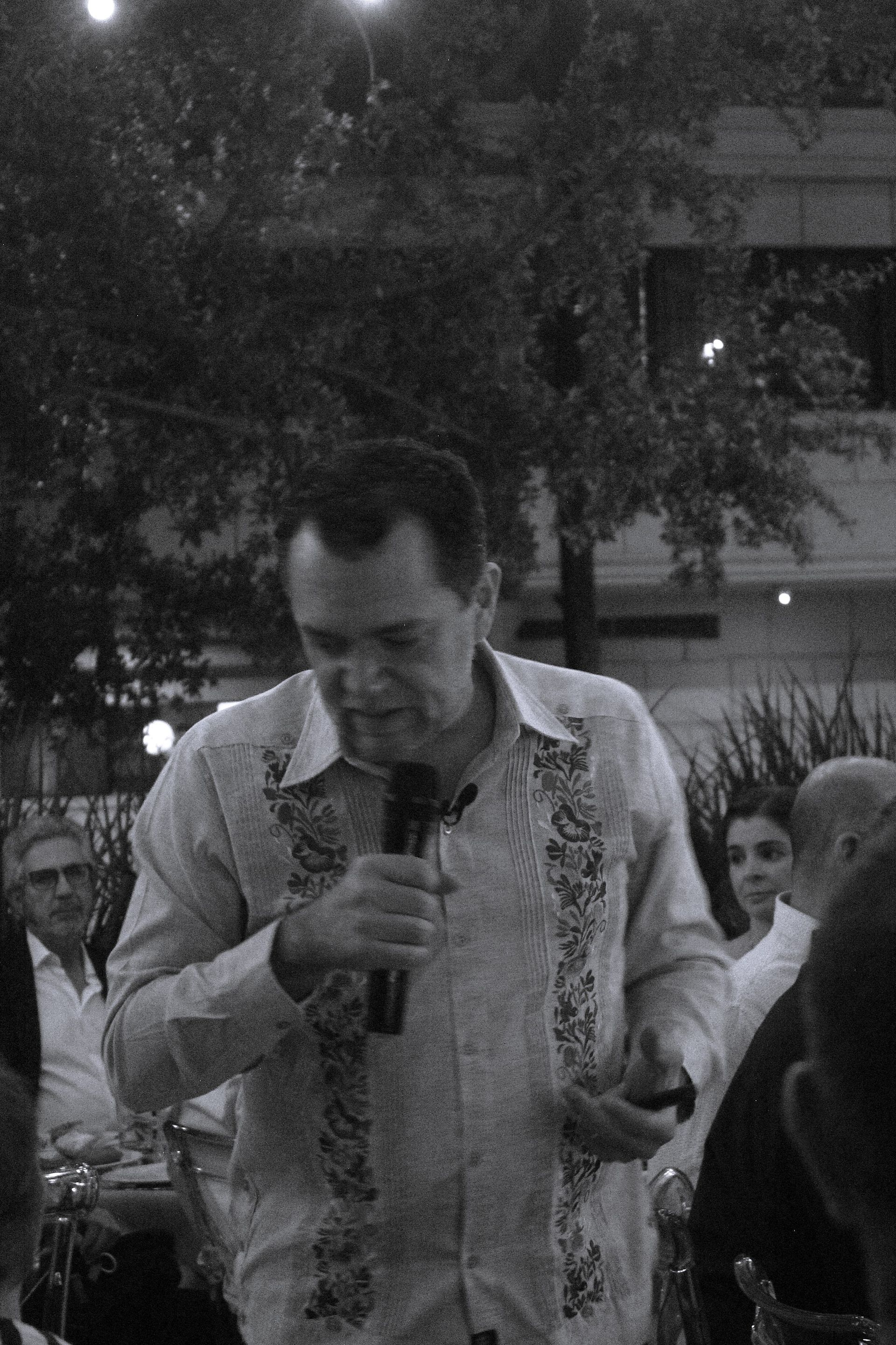 Zunzunegui en Monterrey