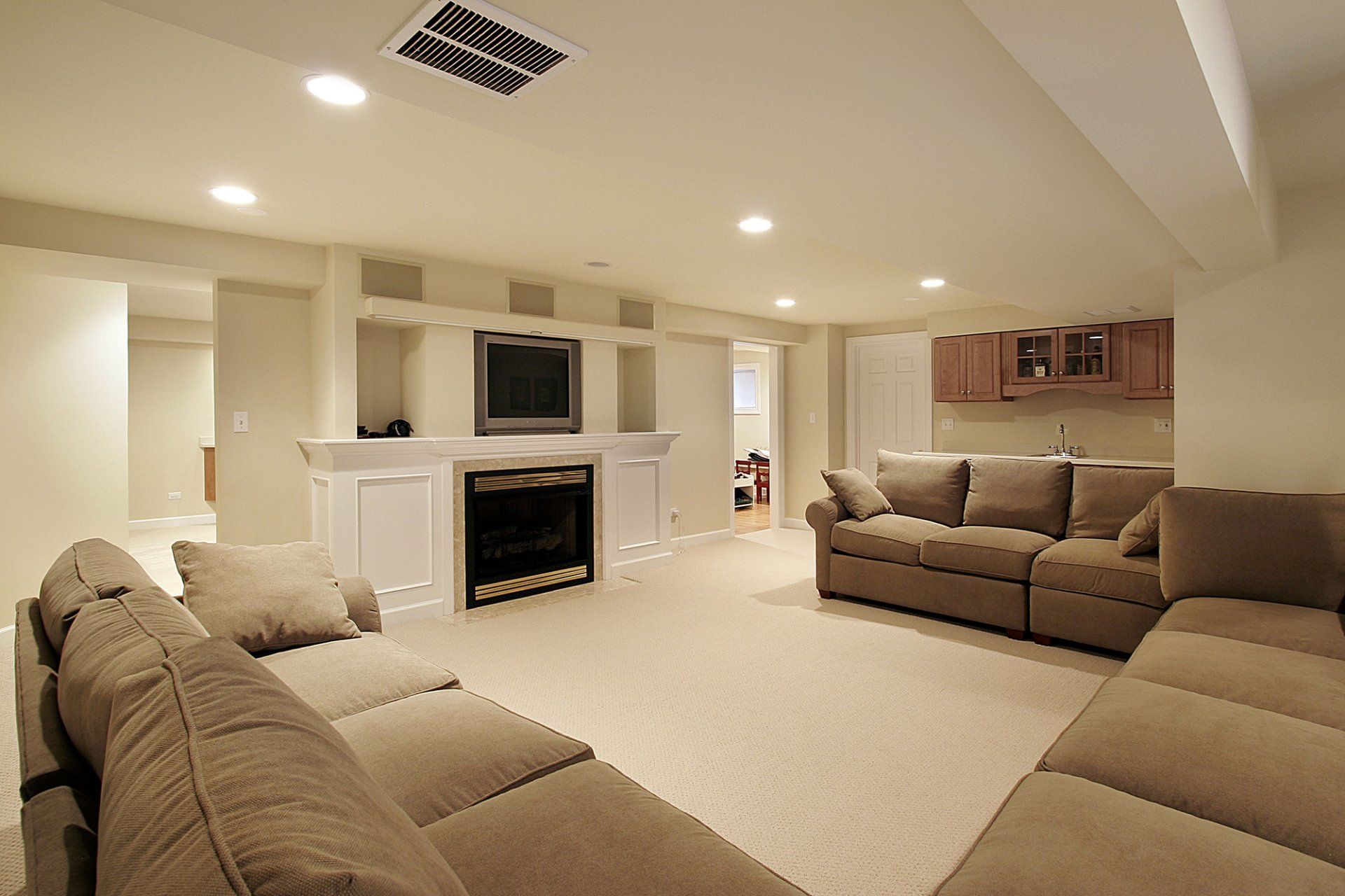 Basement Remodeling in Milwaukee, WI