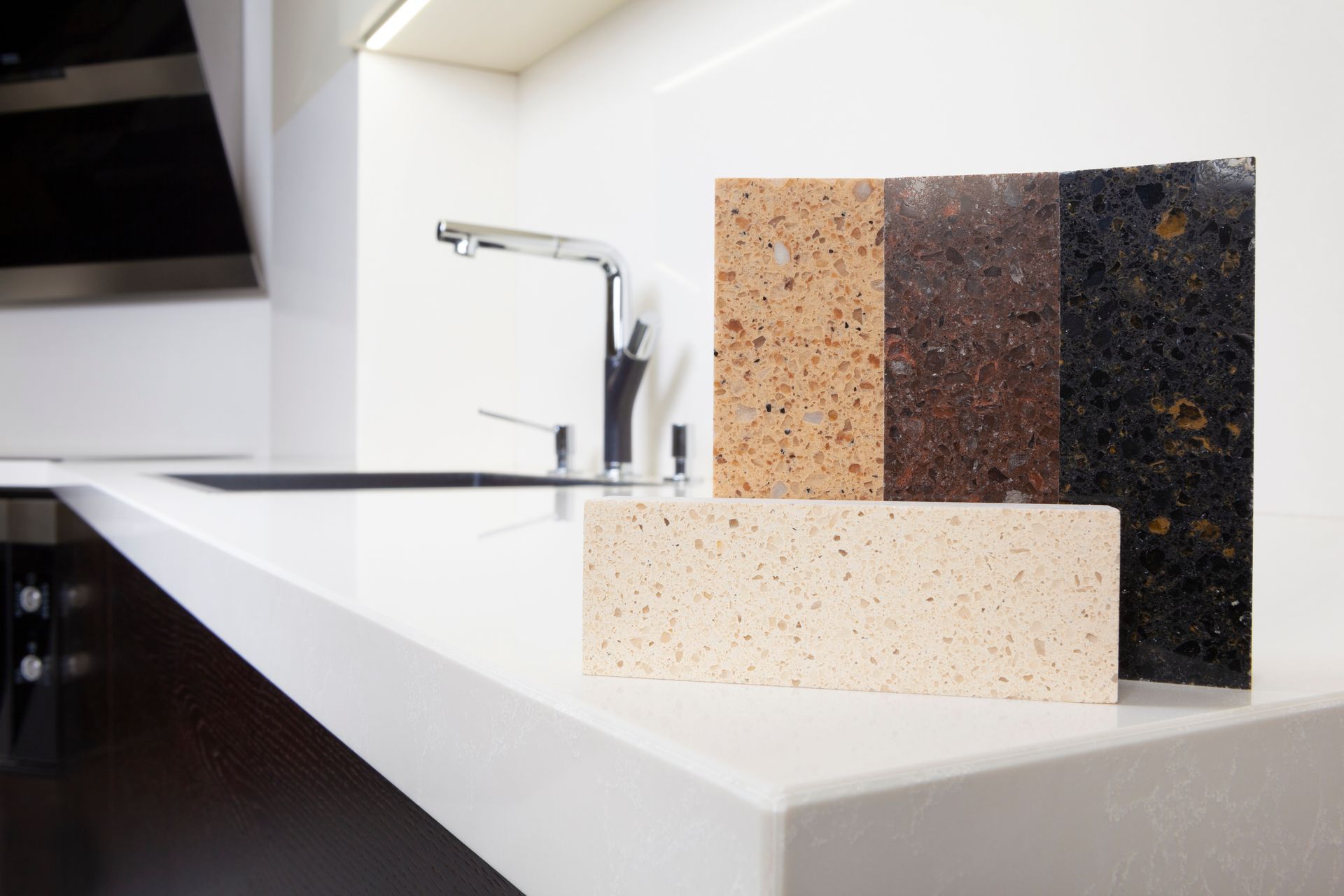 Different quartz kitchen samples, showcasing stone kitchen benchtops