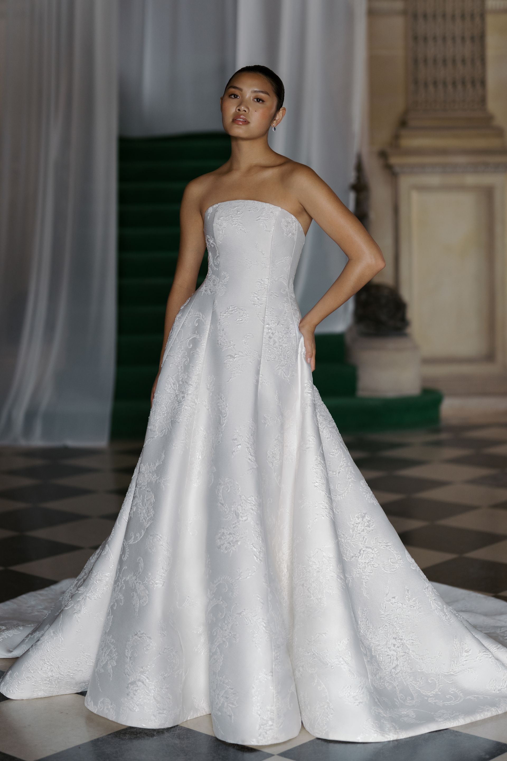 Anne Barge's wedding gowns