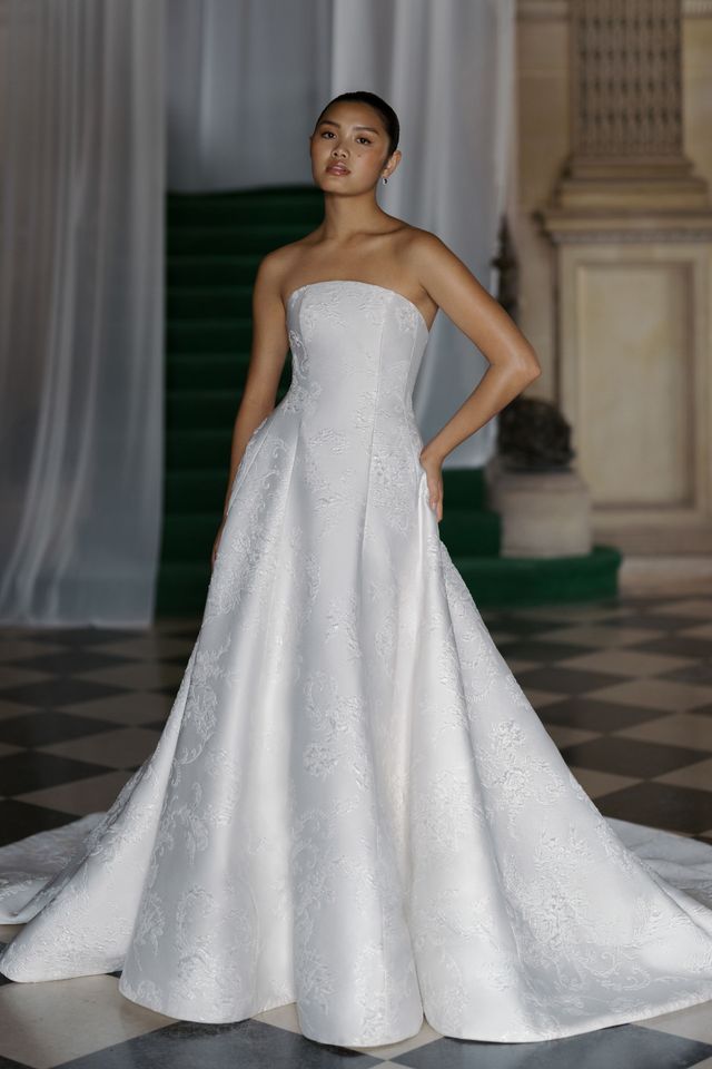 Anne Barge Evening Wedding Gowns - L'elite, Massachusetts