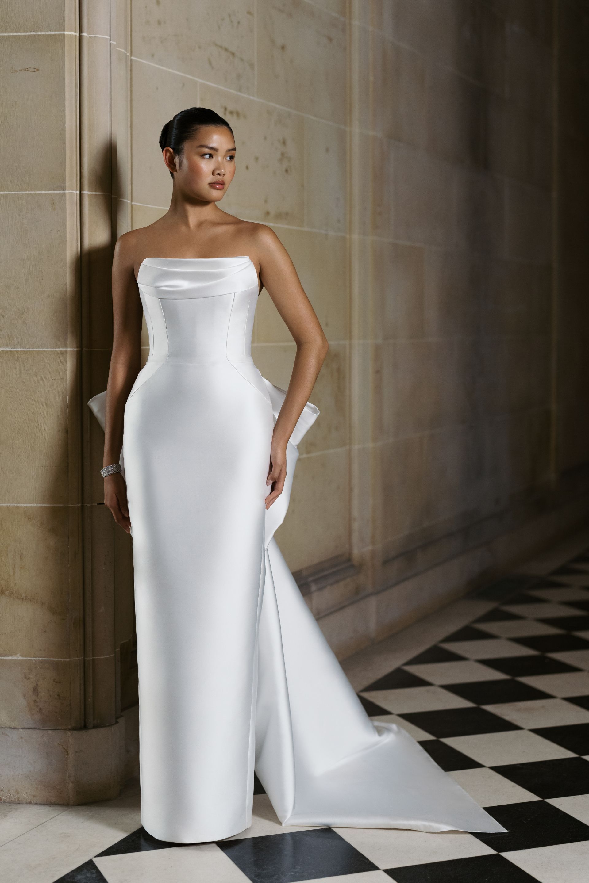 Anne Barge wedding gowns