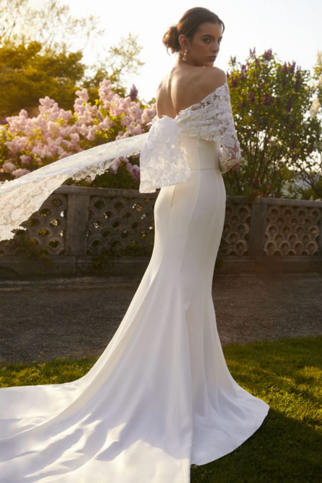 Oscar de la Renta Bridal Wedding Gowns- L'elite Oscar de la Renta Bridal Wedding Gowns- L'elite