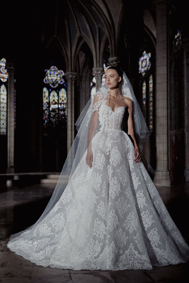 Wedding Gown Toppers: Change Your Look with Lace Jackets, Boleros, and Capes
