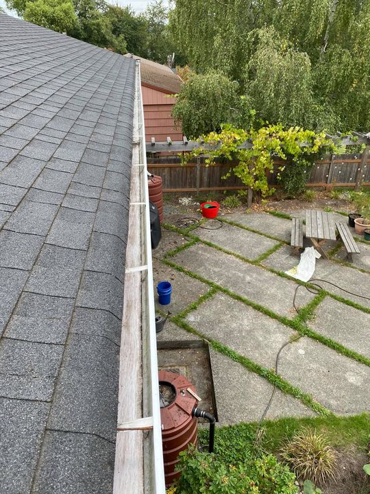 A cleaned gutter on a residential house in Seattle