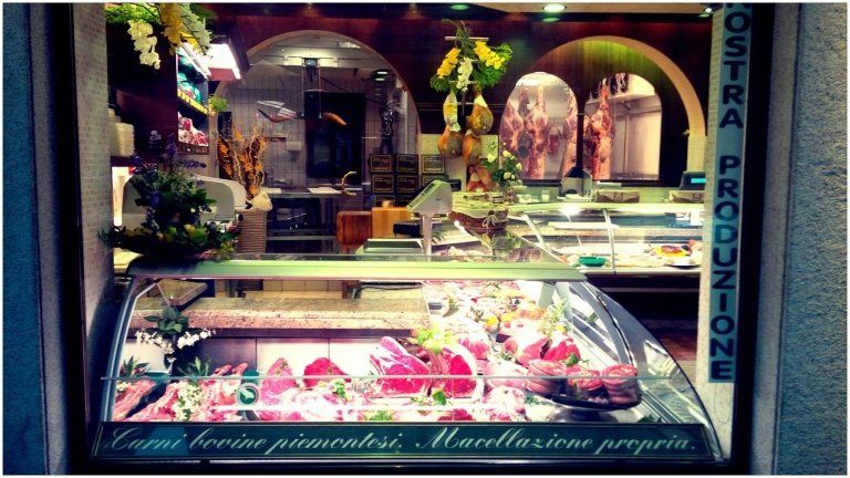locali macelleria