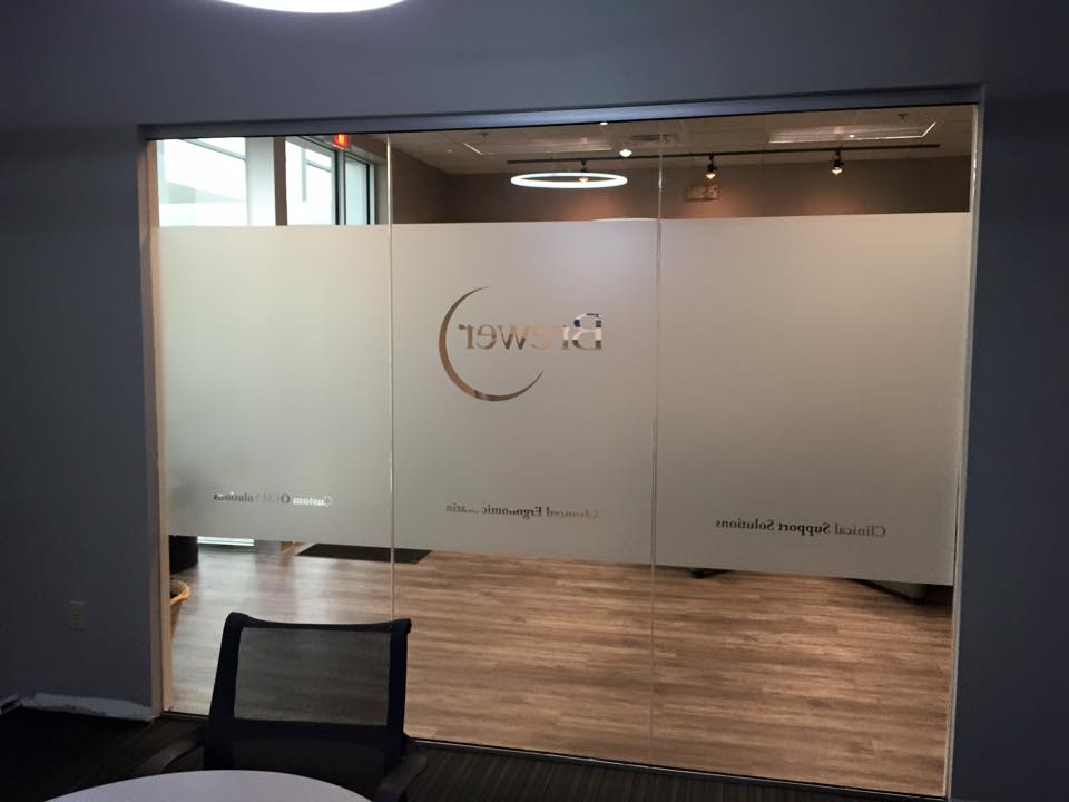 custom window graphics Waukesha