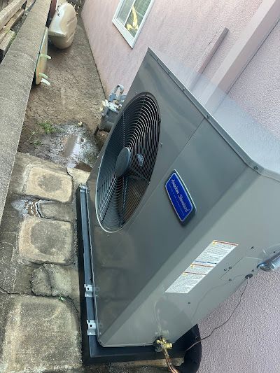 American Standard heat pump installation for energy-efficient heating and cooling in Southern California