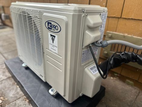 Gree mini split AC installation with electrical hookup for efficient cooling in Southern California
